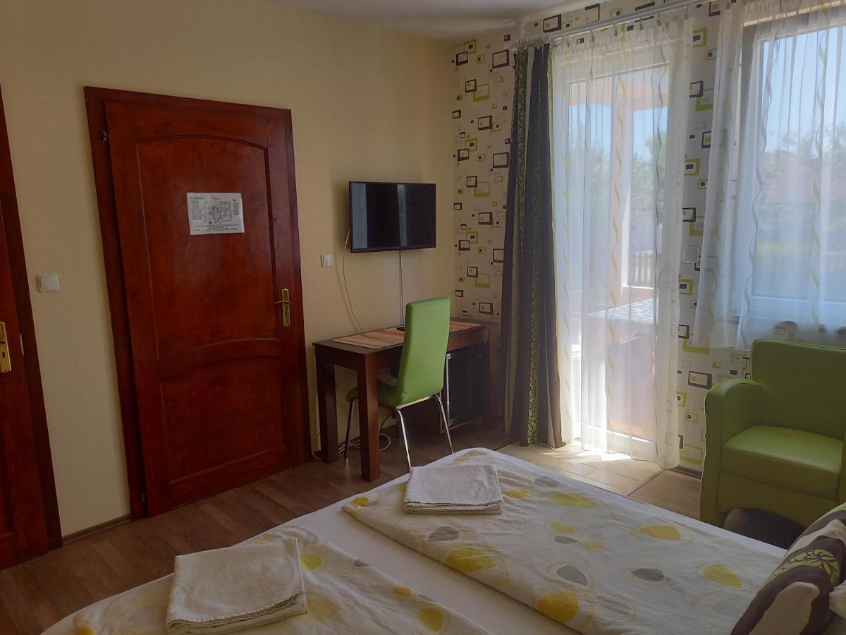 Medea Apartman Bük 外观 照片